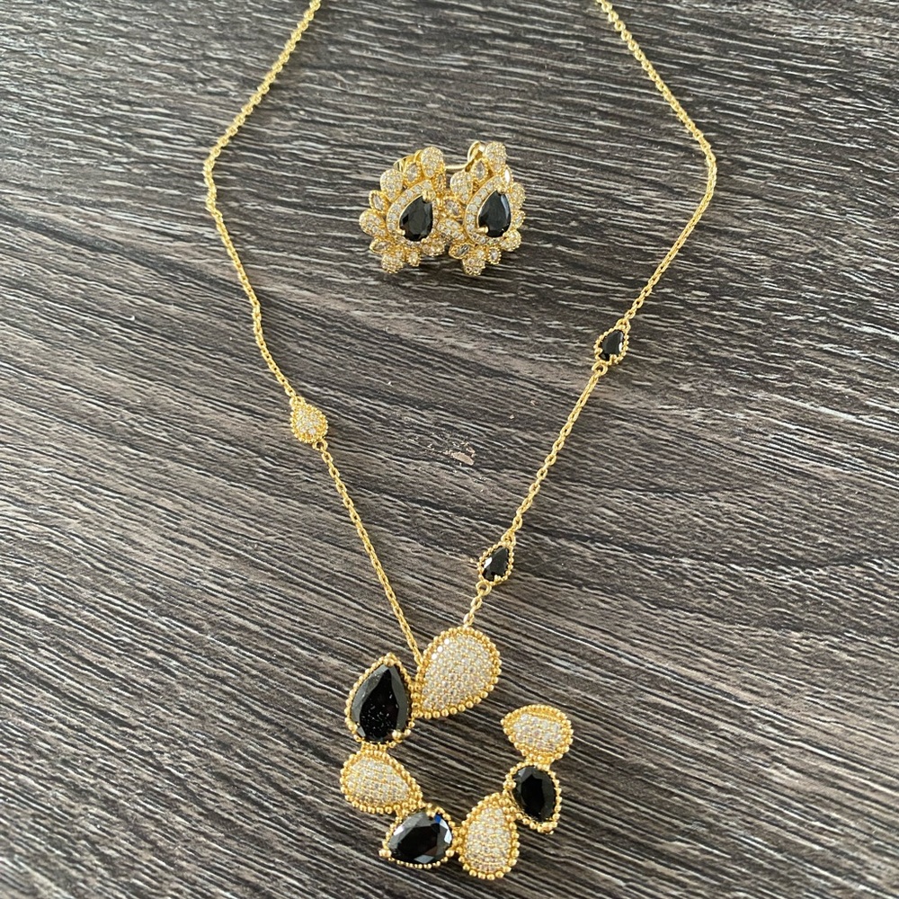 Gold and black tone‎ necklace and earring set